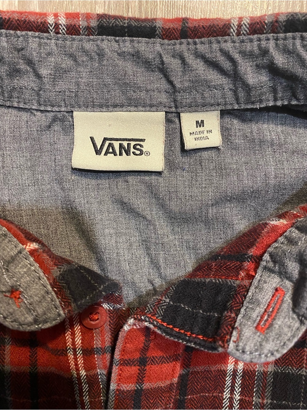 VANS - Picture 9 of 16